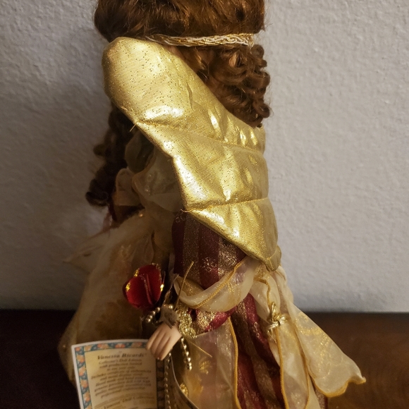 Timeless Treasures Porcelain doll - Picture 2 of 12